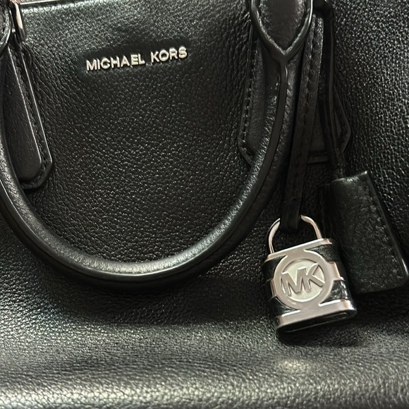 Michael Kors Camille Large Leather Black Satchel- Michael Kors NWt - Picture 2 of 13